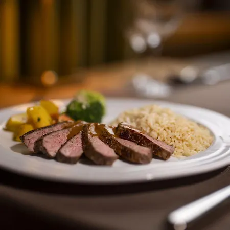 Chasa Helvetia Duai *